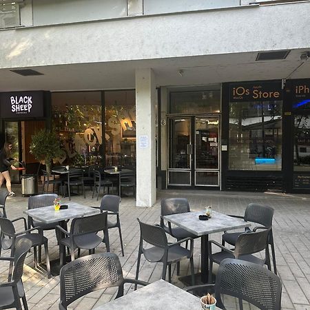 Ruben Apartman City Center Debrecen Exterior photo